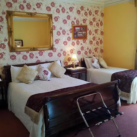 Abbeyville House 5*